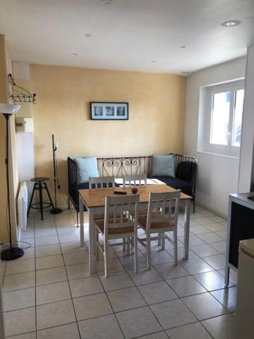 Jardin Fleury Apartment Gien Luaran gambar